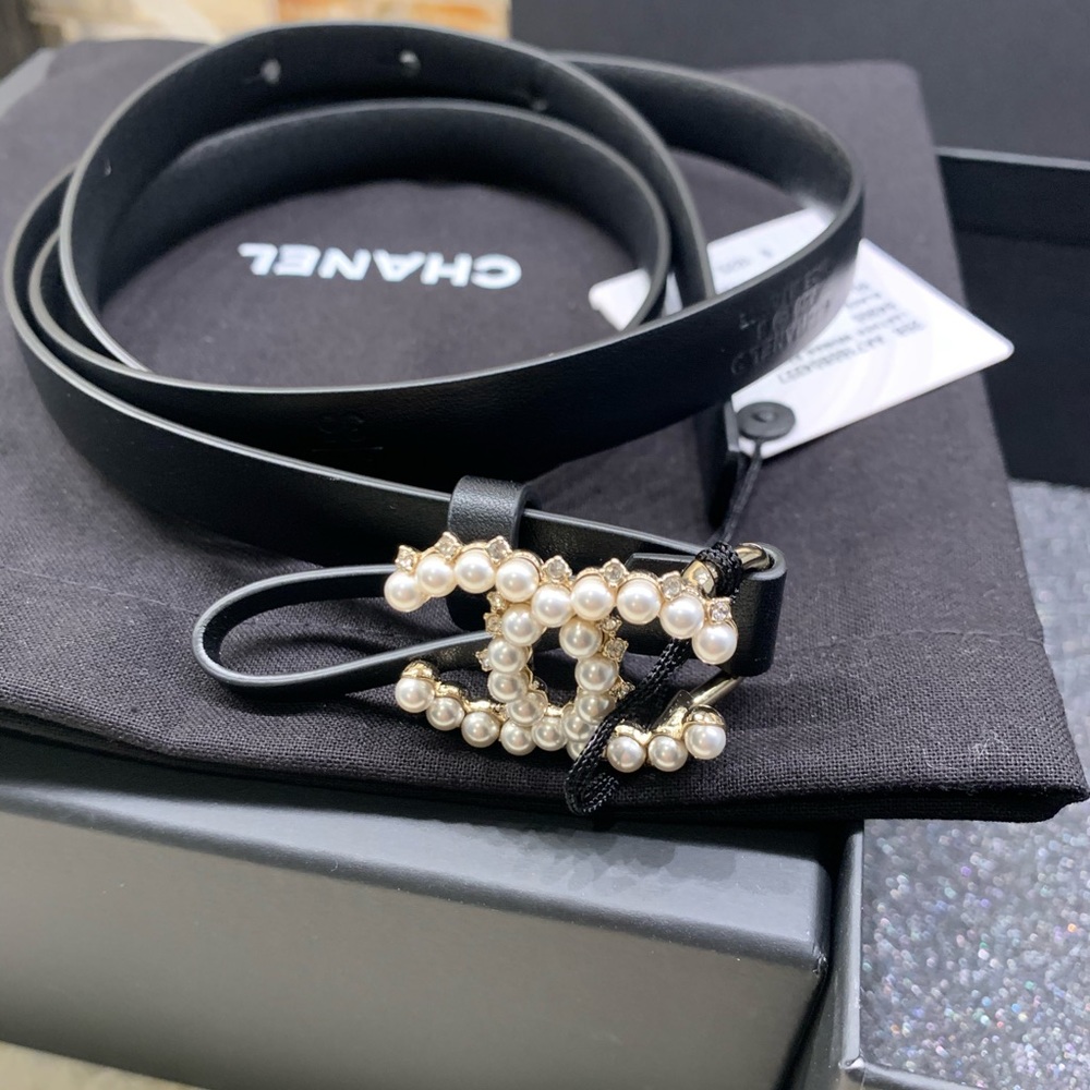 SOLD Chanel Black Pearly White & Crystal Belt - Picture 1 of 11